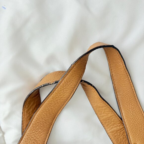 MICHAEL Michael Kors Multi Pocket Brown Leather Shoulder Bag Tote Hobo Camel - Picture 14 of 14